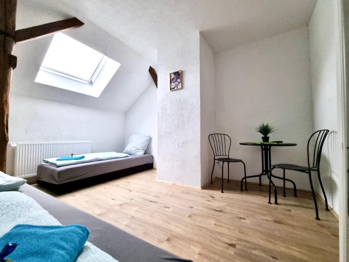 #World Monteur Apartment Шкойдиц Экстерьер фото